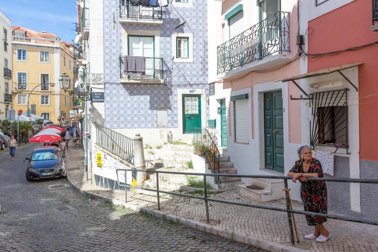 Typical Alfama Apartment, By Timecooler Lisboa Eksteriør bilde